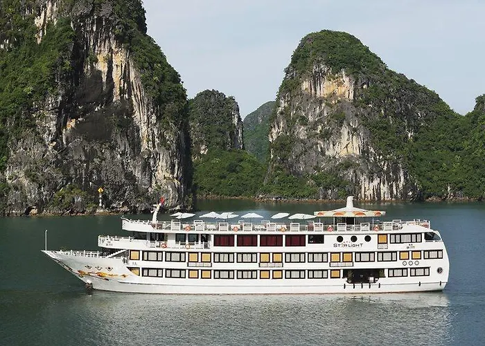 Starlight Cruise Ha Long
