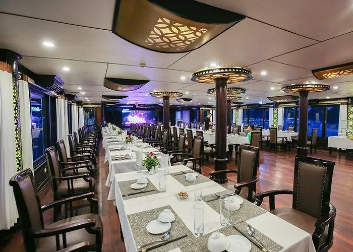 Starlight Cruise