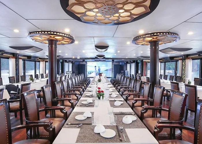 Starlight Cruise Ha Long
