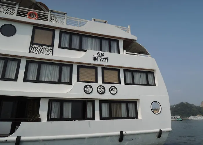  Starlight Cruise