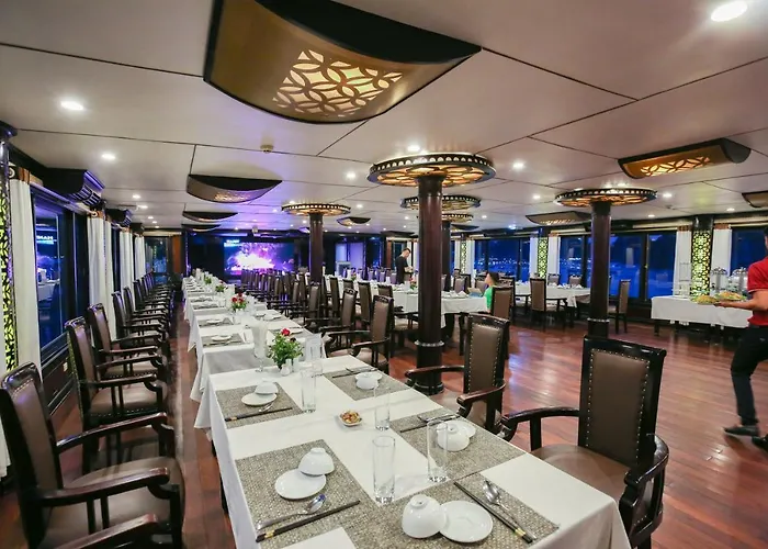 Starlight Cruise  5*